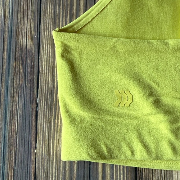 All in Motion Yellow Soft Simple Sports Bra M - Picture 3 of 3